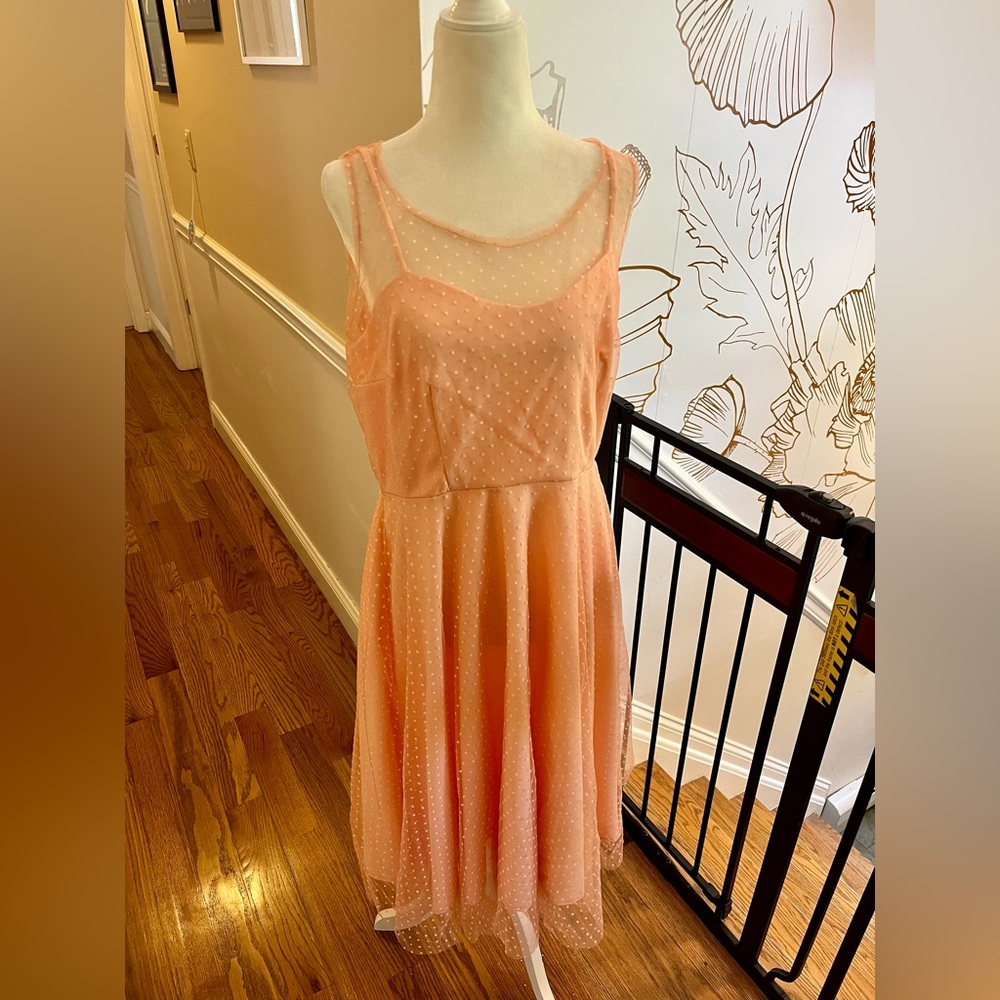 Pink/peach swing party dress with white polka dots, Unique Vintage size XL